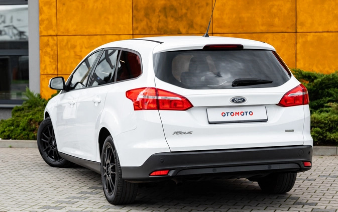 Ford Focus cena 33900 przebieg: 146000, rok produkcji 2015 z Radom małe 742